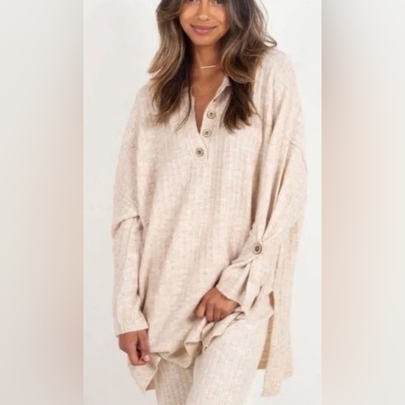 Intimately FP | Around the Clock Ribbed Tunic Sweater - Picture 3 of 4